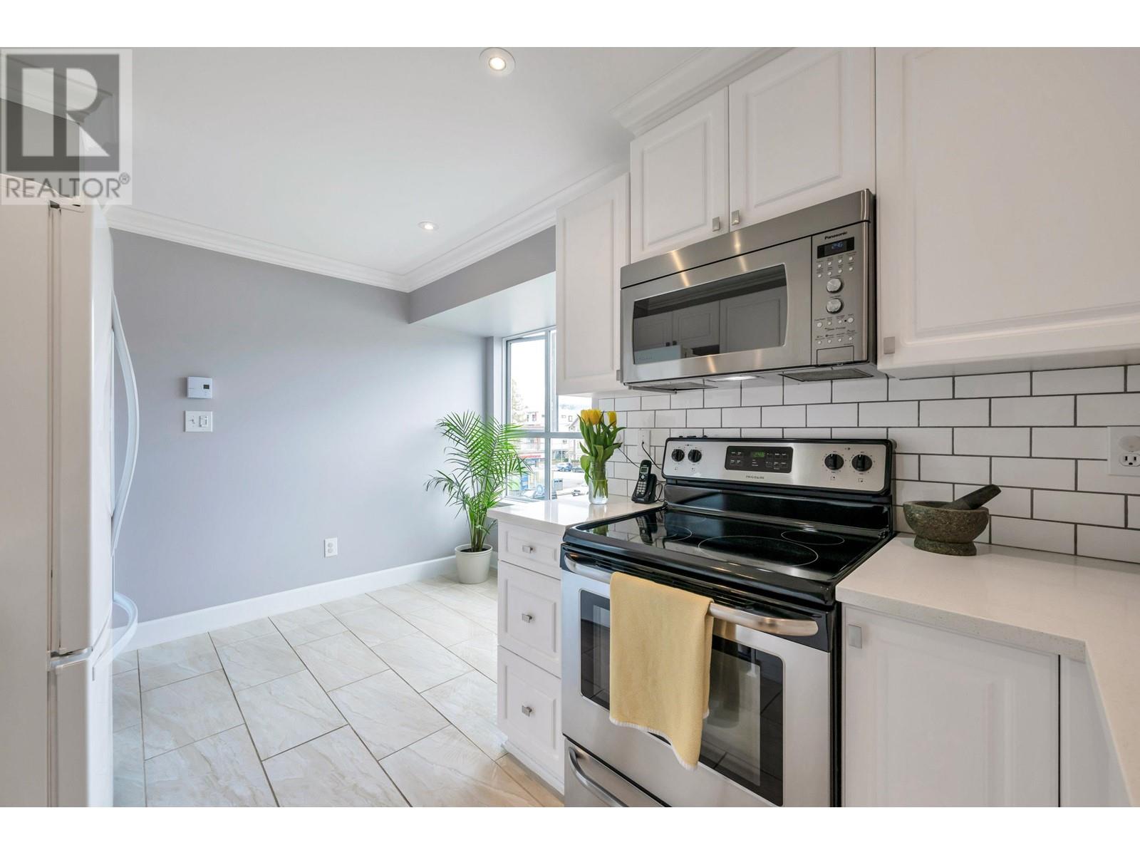 203 2285 Pitt River Road, Port Coquitlam, British Columbia  V3C 1R7 - Photo 16 - R2982721
