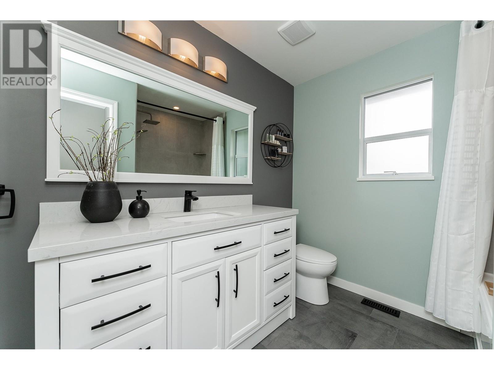 131 Aspenwood Drive, Port Moody, British Columbia  V3H 4V7 - Photo 24 - R2982792