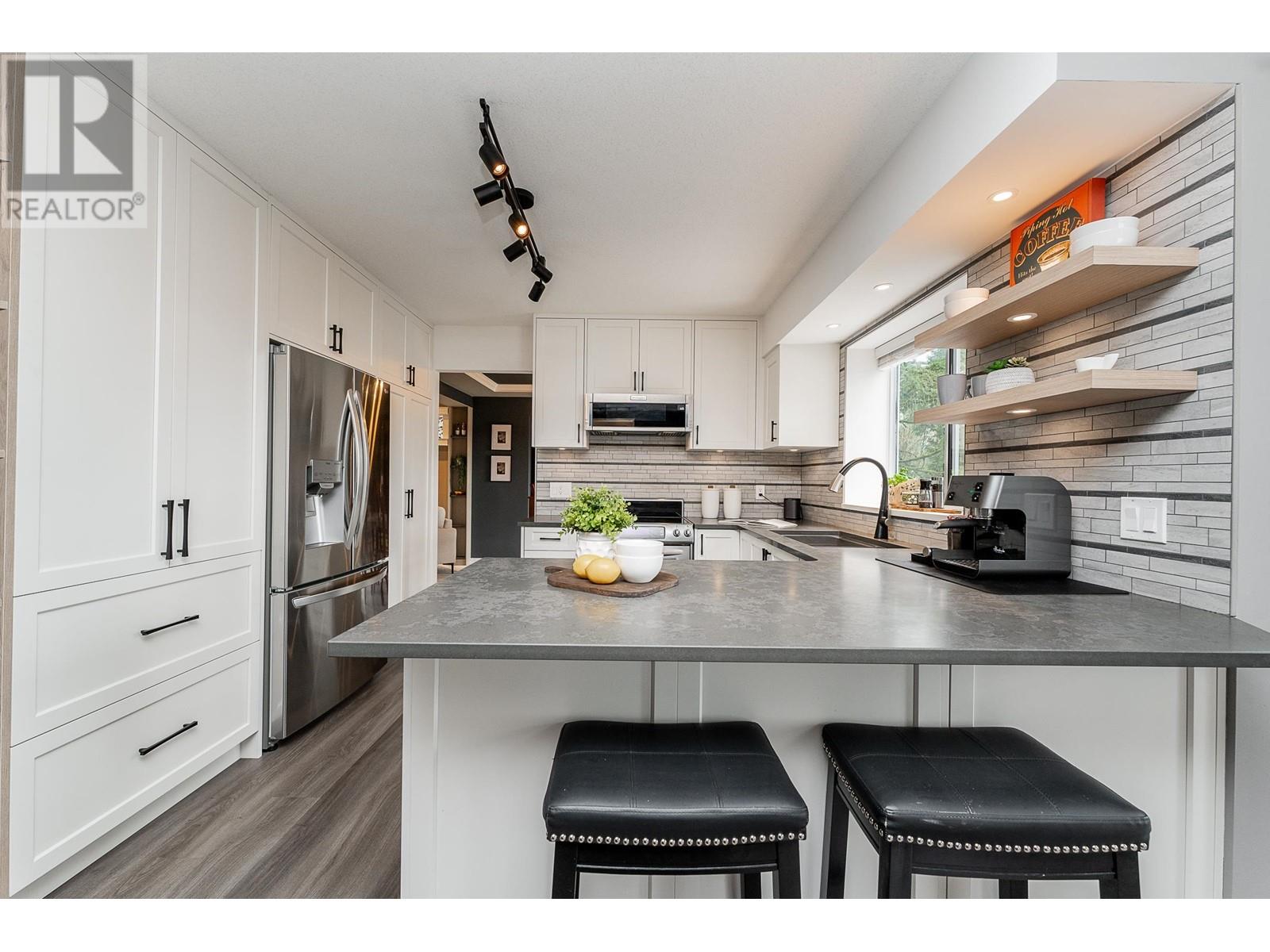 131 Aspenwood Drive, Port Moody, British Columbia  V3H 4V7 - Photo 9 - R2982792