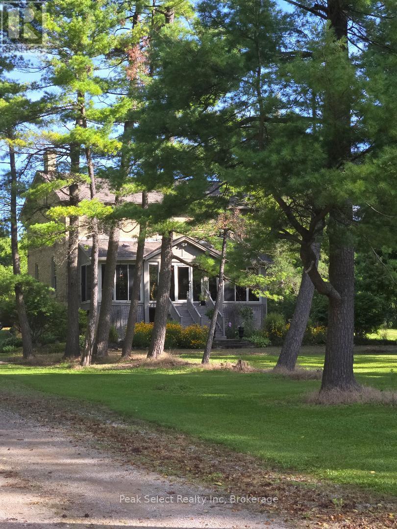1511 GAINSBOROUGH ROAD, Middlesex Centre, Ontario
