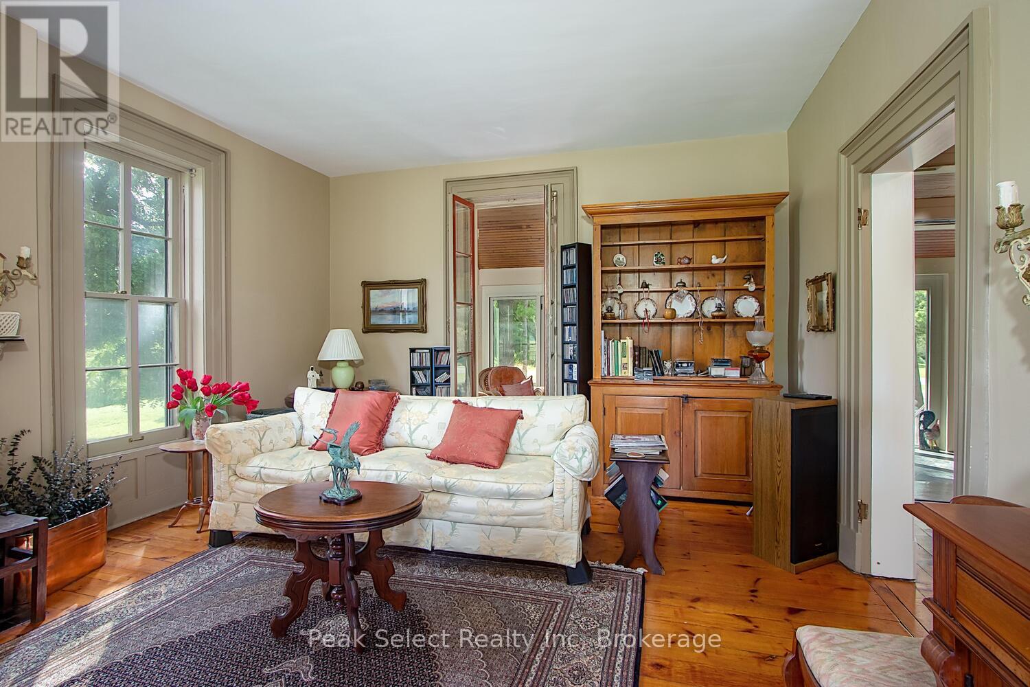 1511 Gainsborough Road, Middlesex Centre, Ontario  N6H 5L2 - Photo 18 - X12045882