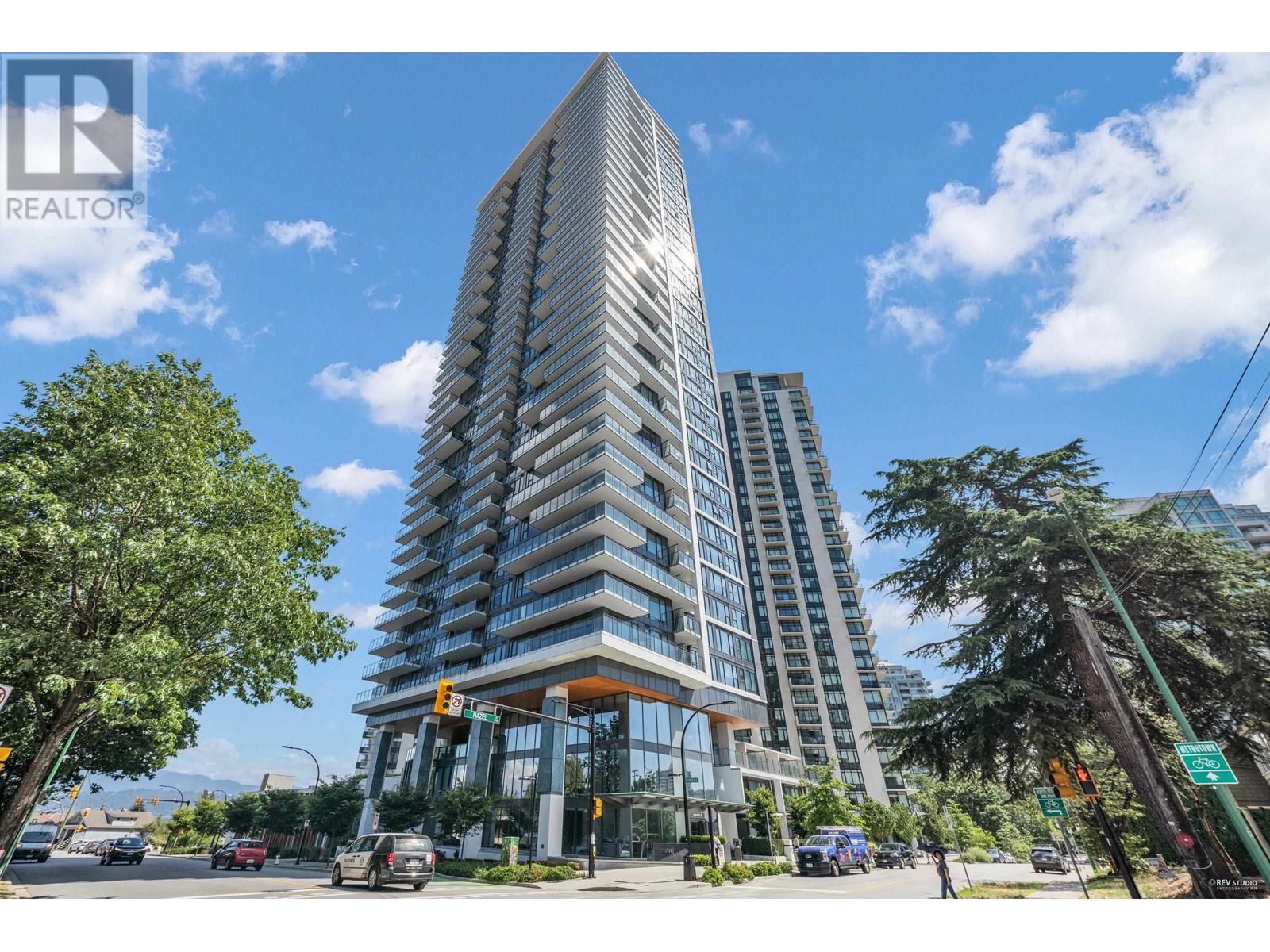 710 4711 Hazel Street, Burnaby, British Columbia  V5H 0J9 - Photo 1 - R2982532