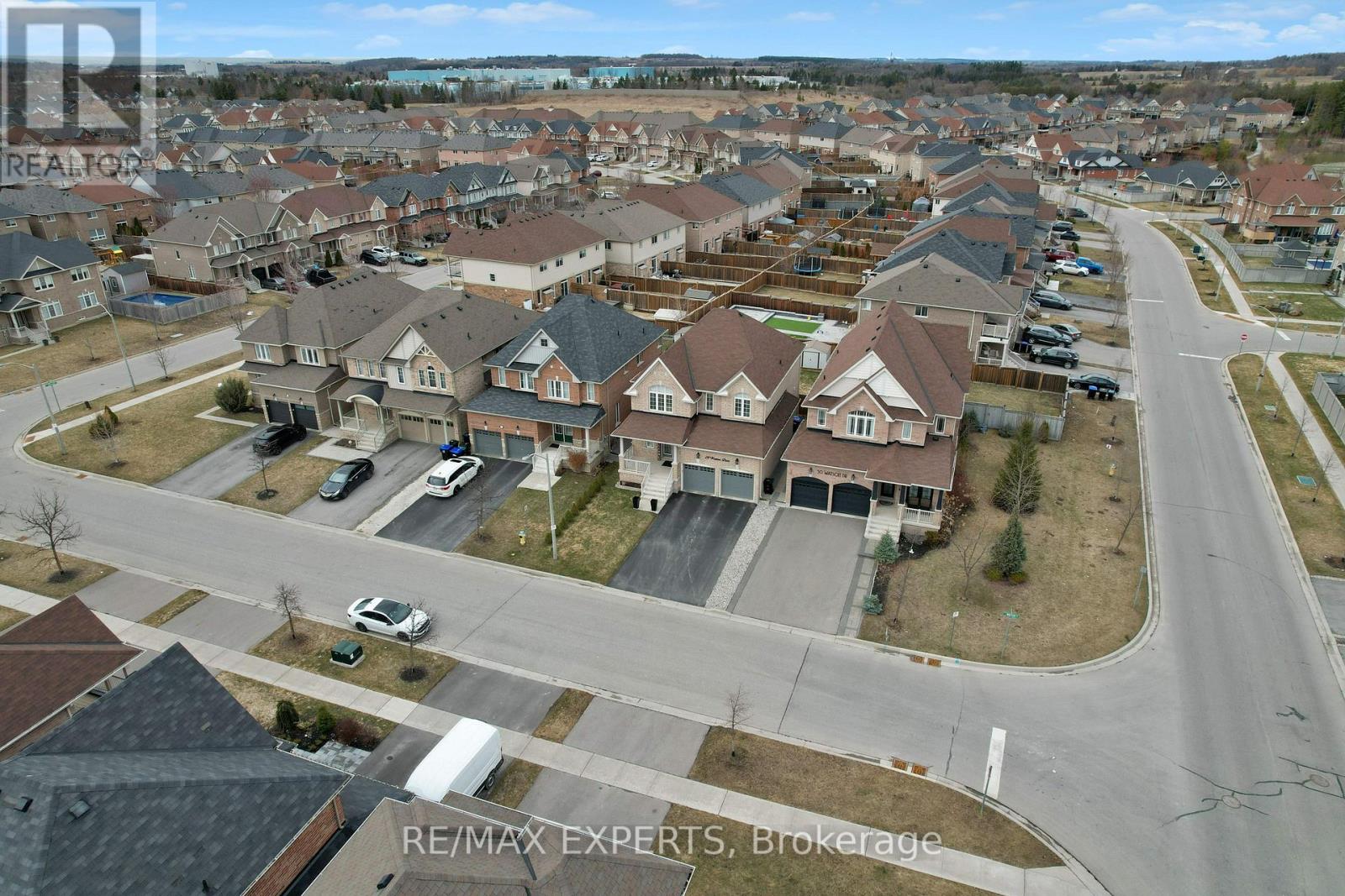 Property at 28 WATSON DRIVE image 3