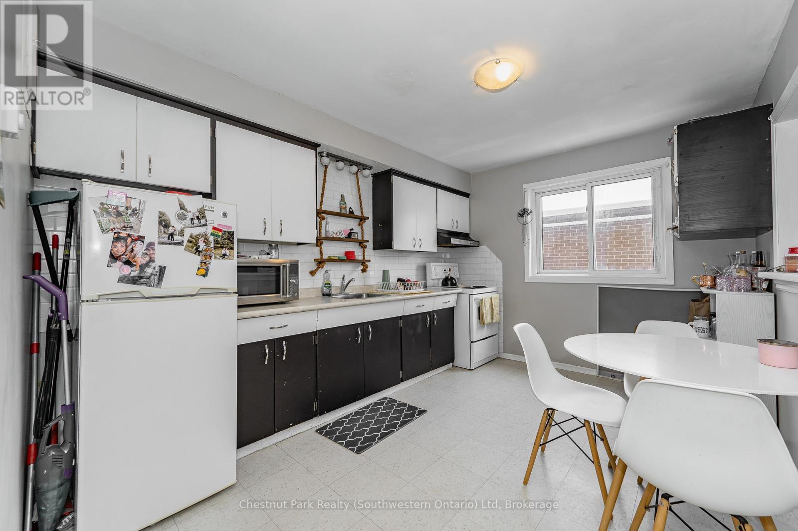 201 Alma Street N, Guelph, Ontario  N1H 5X9 - Photo 8 - X11948258