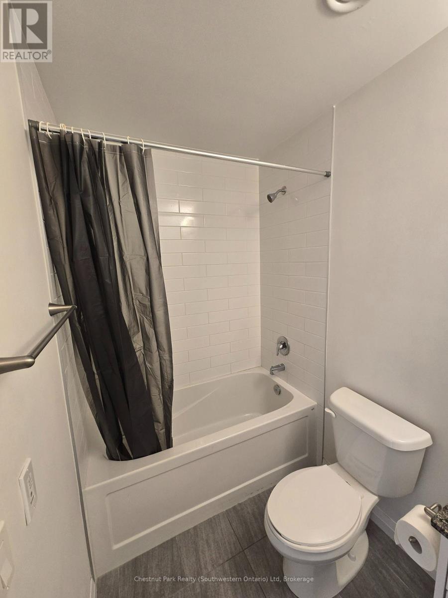 2801 - 60 Charles Street W, Kitchener, Ontario  N2G 0C9 - Photo 13 - X11973780