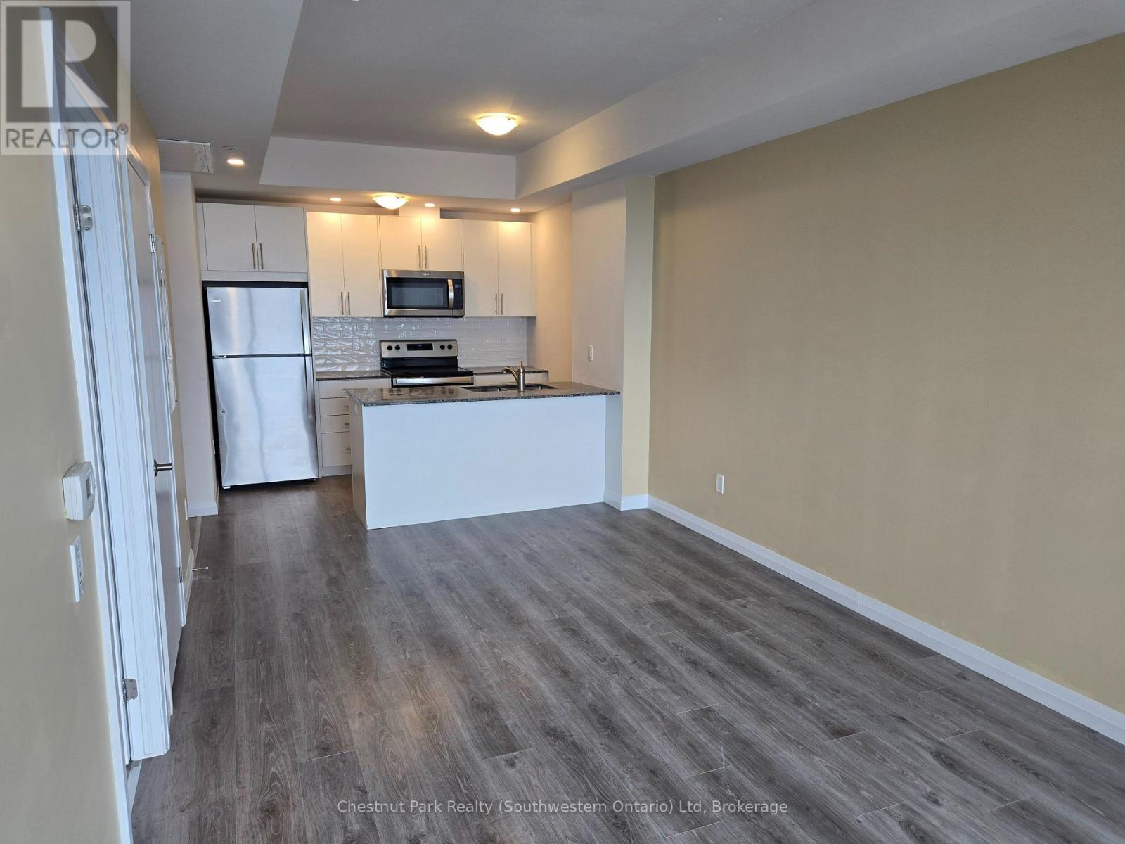 2801 - 60 Charles Street W, Kitchener, Ontario  N2G 0C9 - Photo 4 - X11973780