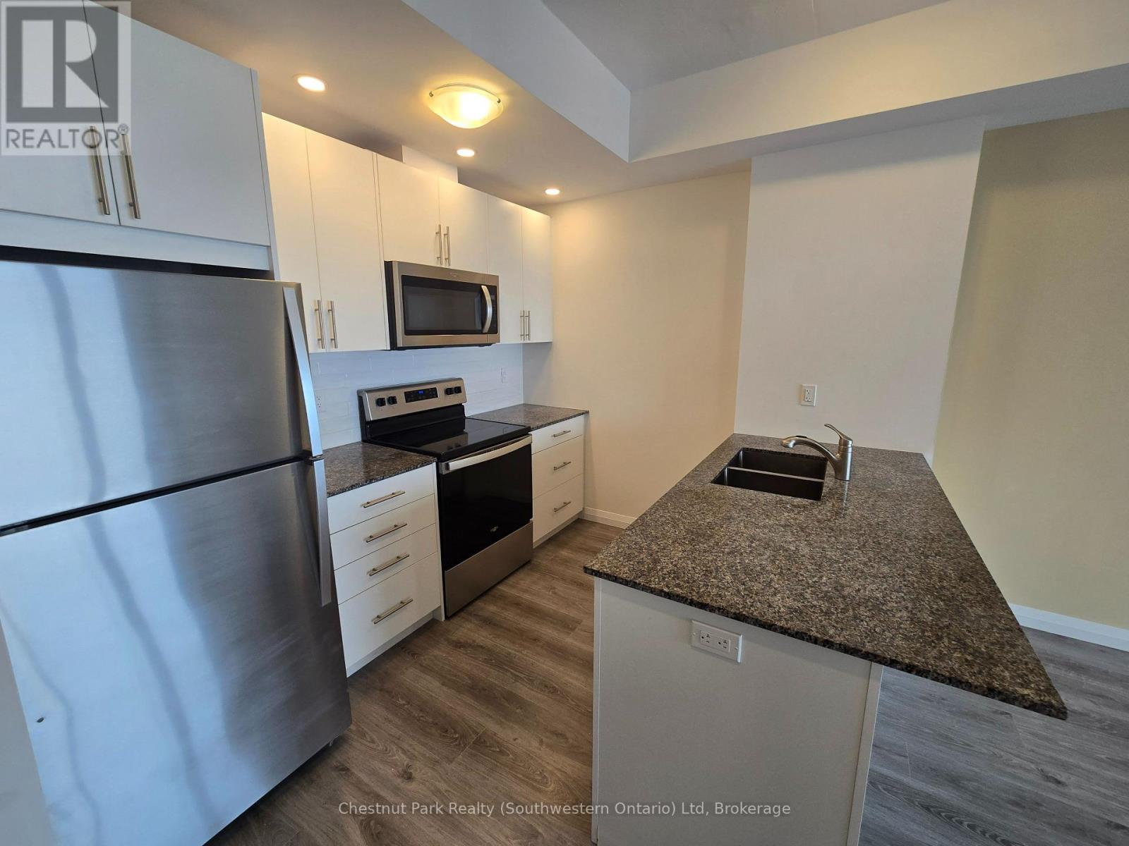 2801 - 60 Charles Street W, Kitchener, Ontario  N2G 0C9 - Photo 6 - X11973780