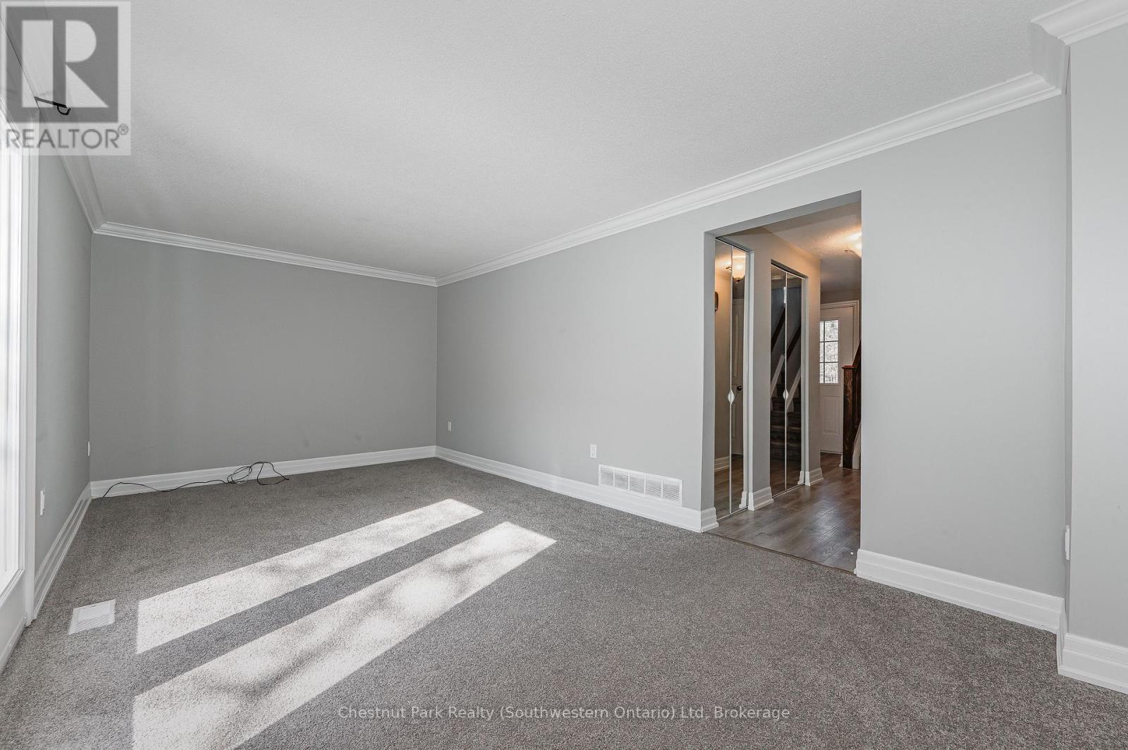 9 - 180 Marksam Road, Guelph, Ontario  N1H 8G6 - Photo 15 - X12024018