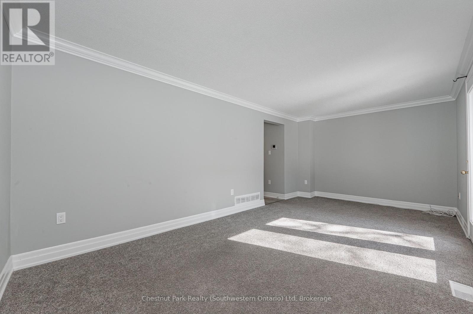 9 - 180 Marksam Road, Guelph, Ontario  N1H 8G6 - Photo 17 - X12024018