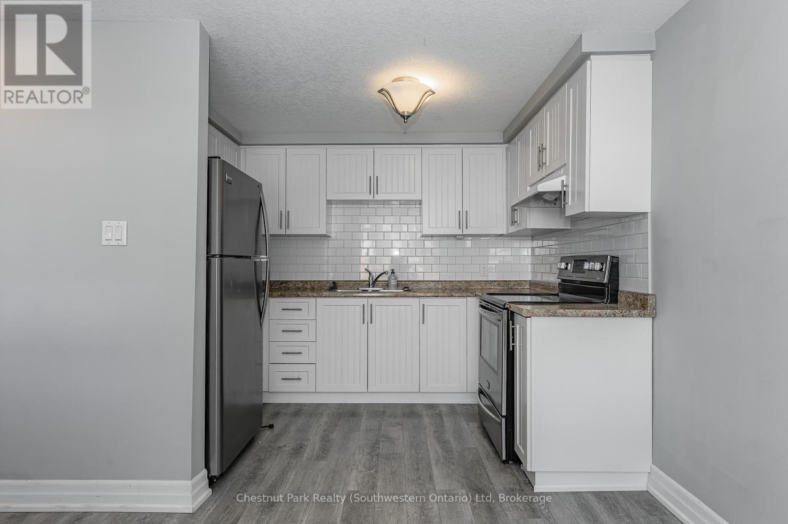 9 - 180 Marksam Road, Guelph, Ontario  N1H 8G6 - Photo 8 - X12024018