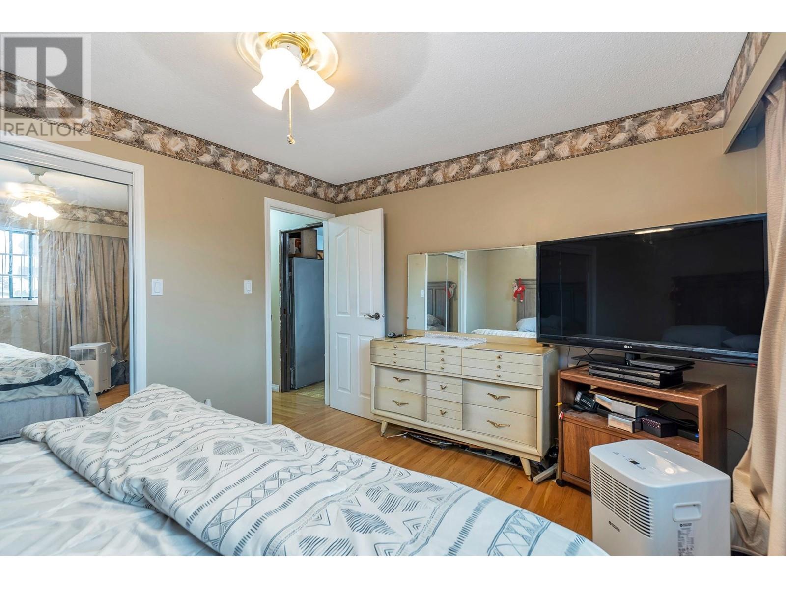 2431 Parker Street, Vancouver, British Columbia  V5K 2S9 - Photo 16 - R2966200