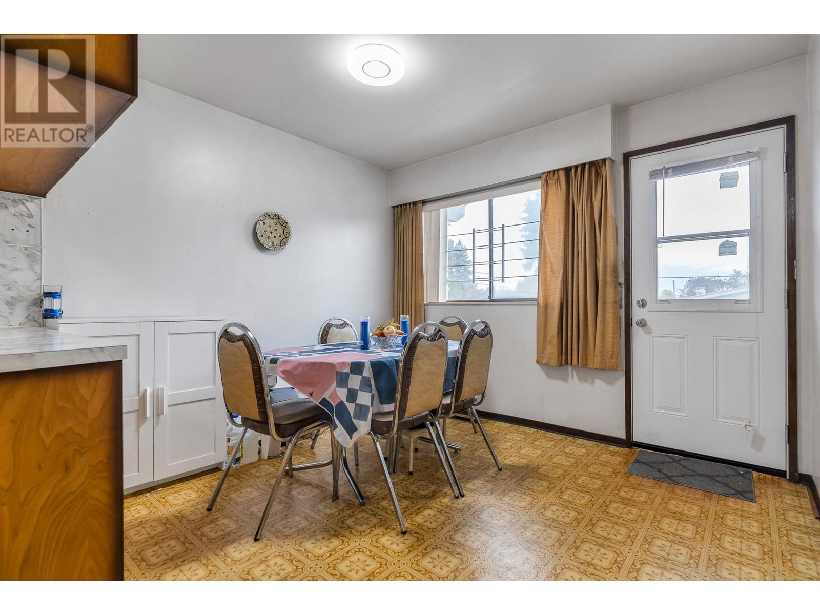 2431 Parker Street, Vancouver, British Columbia  V5K 2S9 - Photo 14 - R2966200