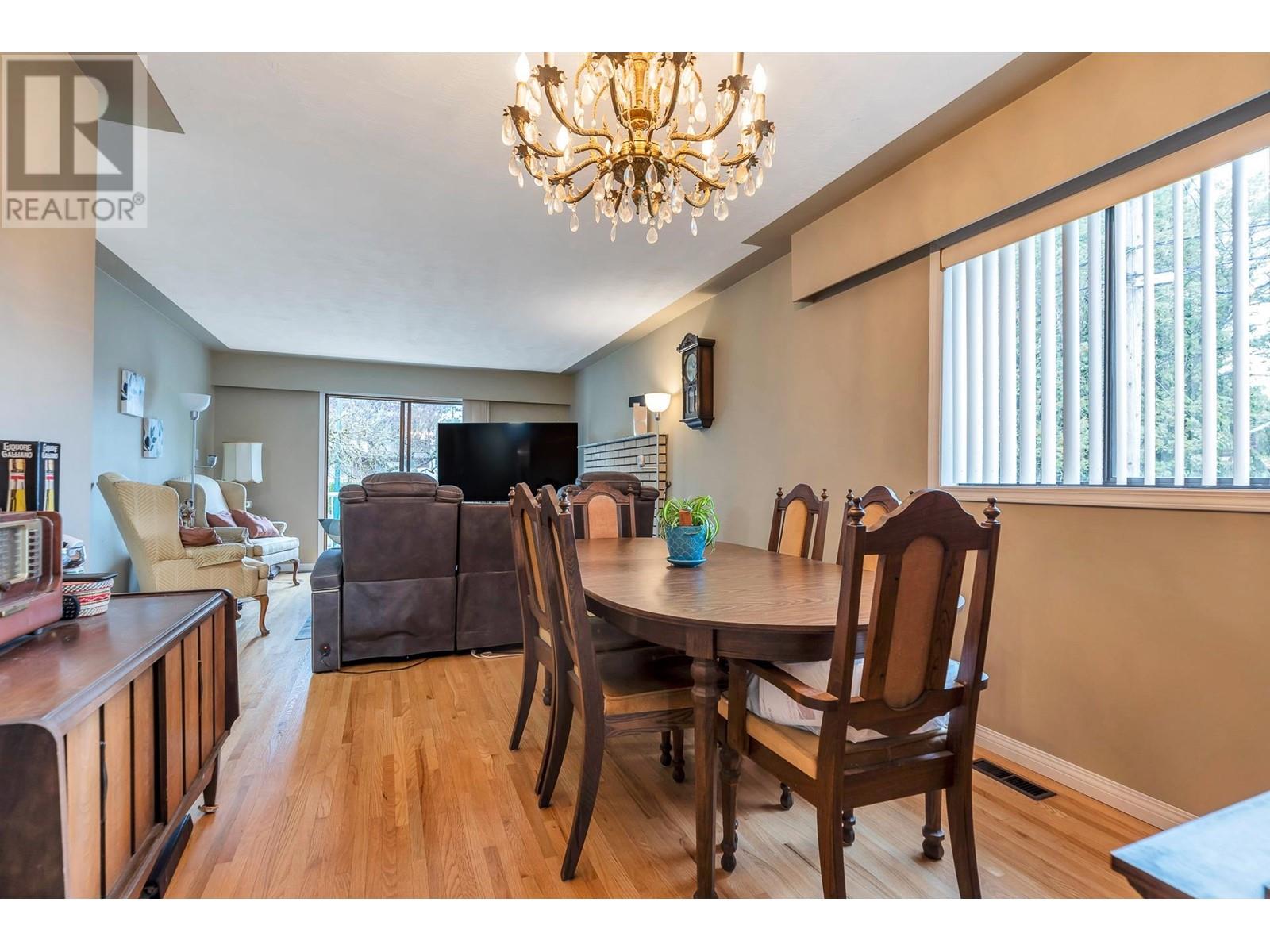 2431 Parker Street, Vancouver, British Columbia  V5K 2S9 - Photo 13 - R2966200