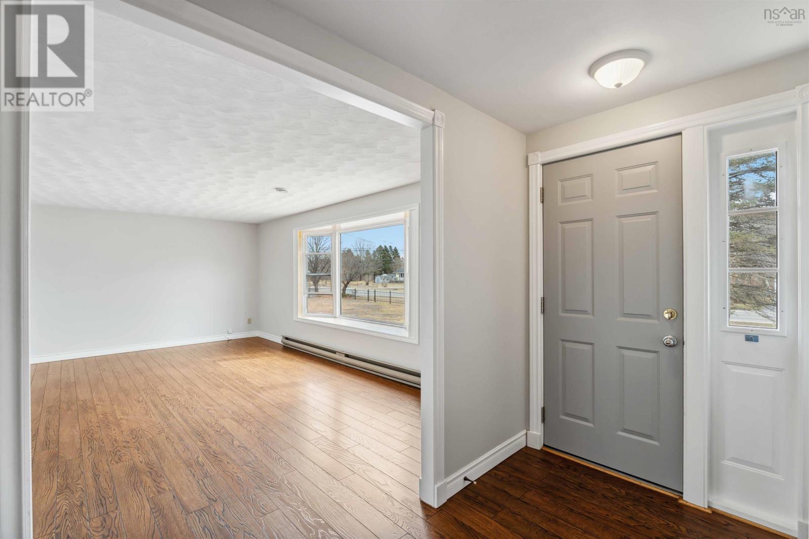 909 Main Street, Kingston, Nova Scotia  B0P 1R0 - Photo 5 - 202505973