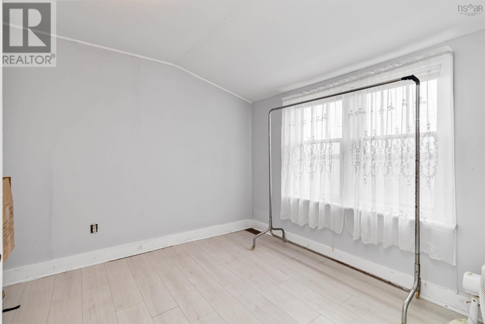 11 Howe Street, Dartmouth, Nova Scotia  B3A 3G2 - Photo 40 - 202506012