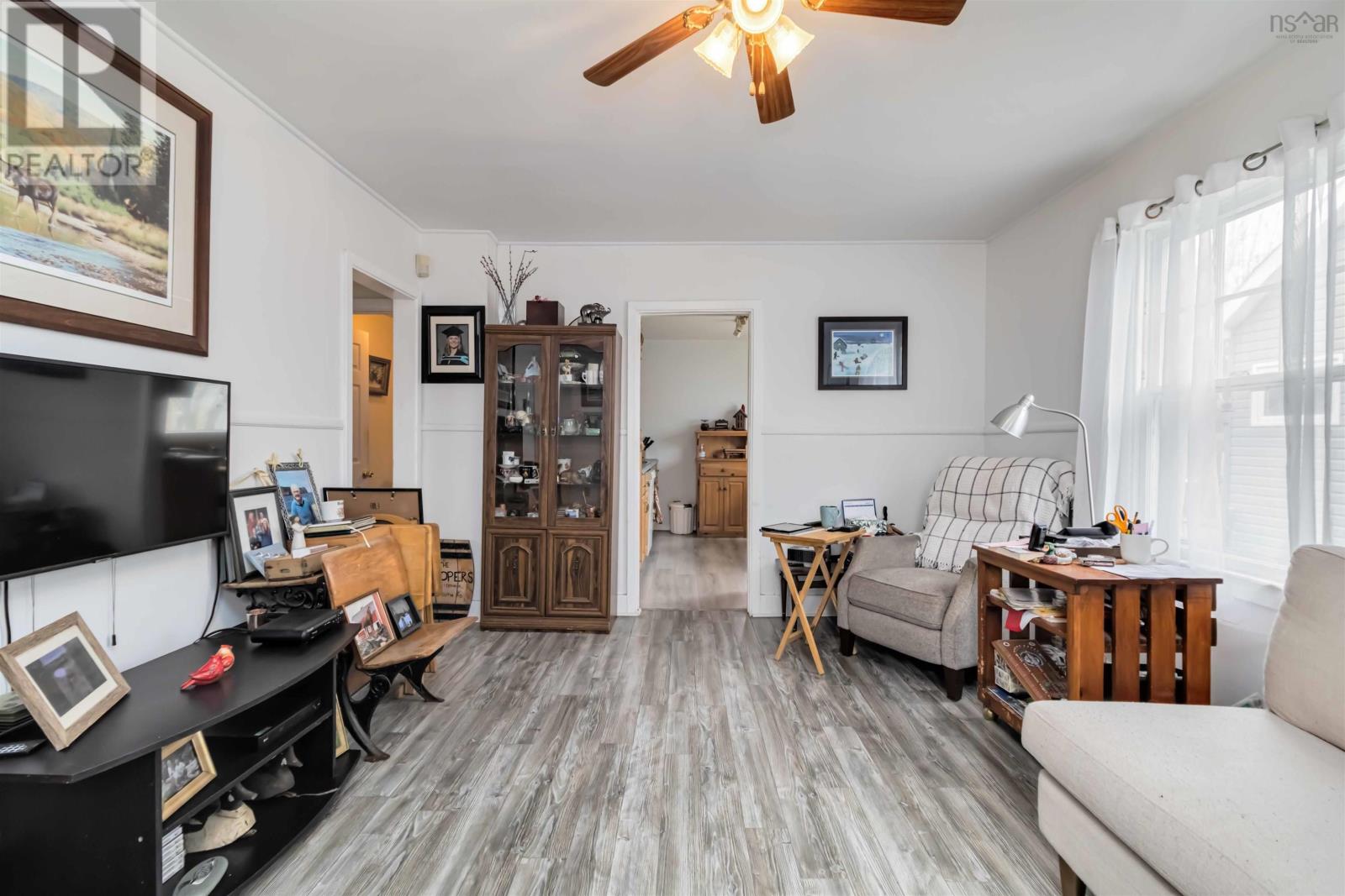 11 Howe Street, Dartmouth, Nova Scotia  B3A 3G2 - Photo 8 - 202506012