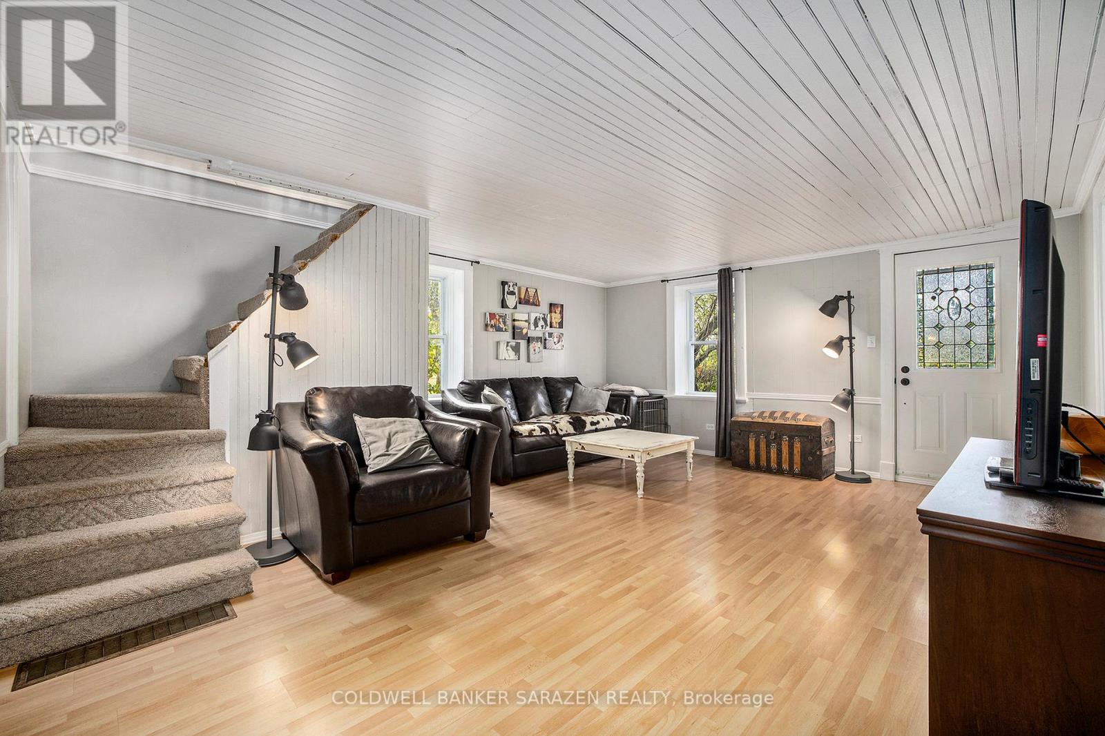 2030 Burnstown Road, Mcnab/braeside, Ontario  K7V 3Z4 - Photo 5 - X12046018