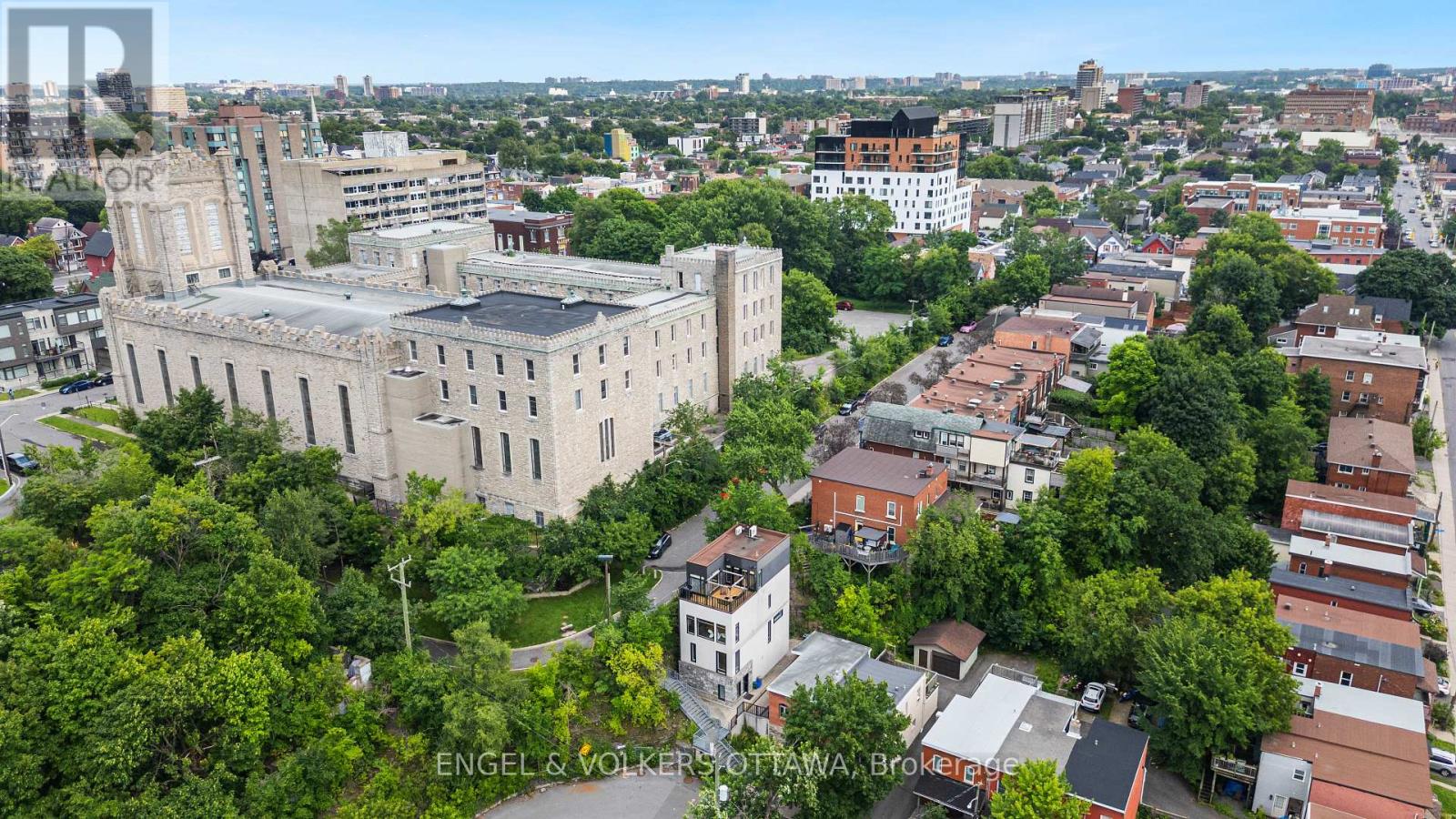 62 Upper Lorne Place, Ottawa, Ontario  K1R 7G9 - Photo 44 - X12046058