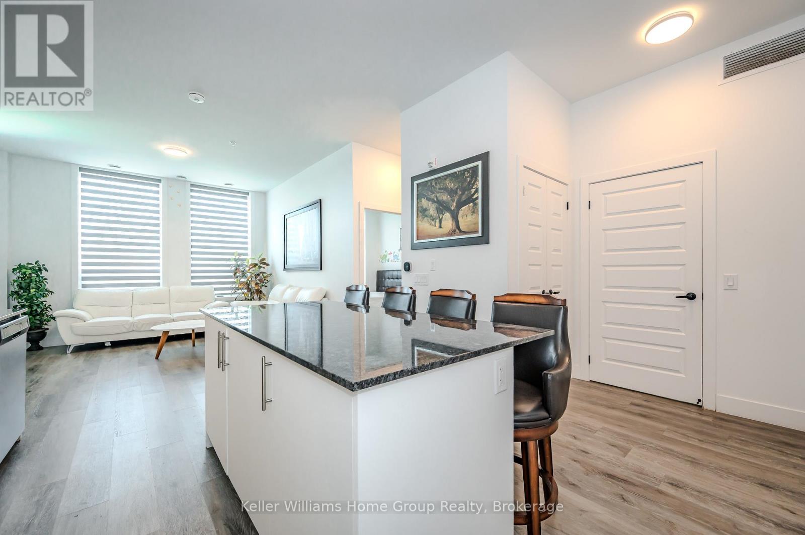 105 - 26 Lowes Road W, Guelph, Ontario  N1G 0H4 - Photo 13 - X12045931