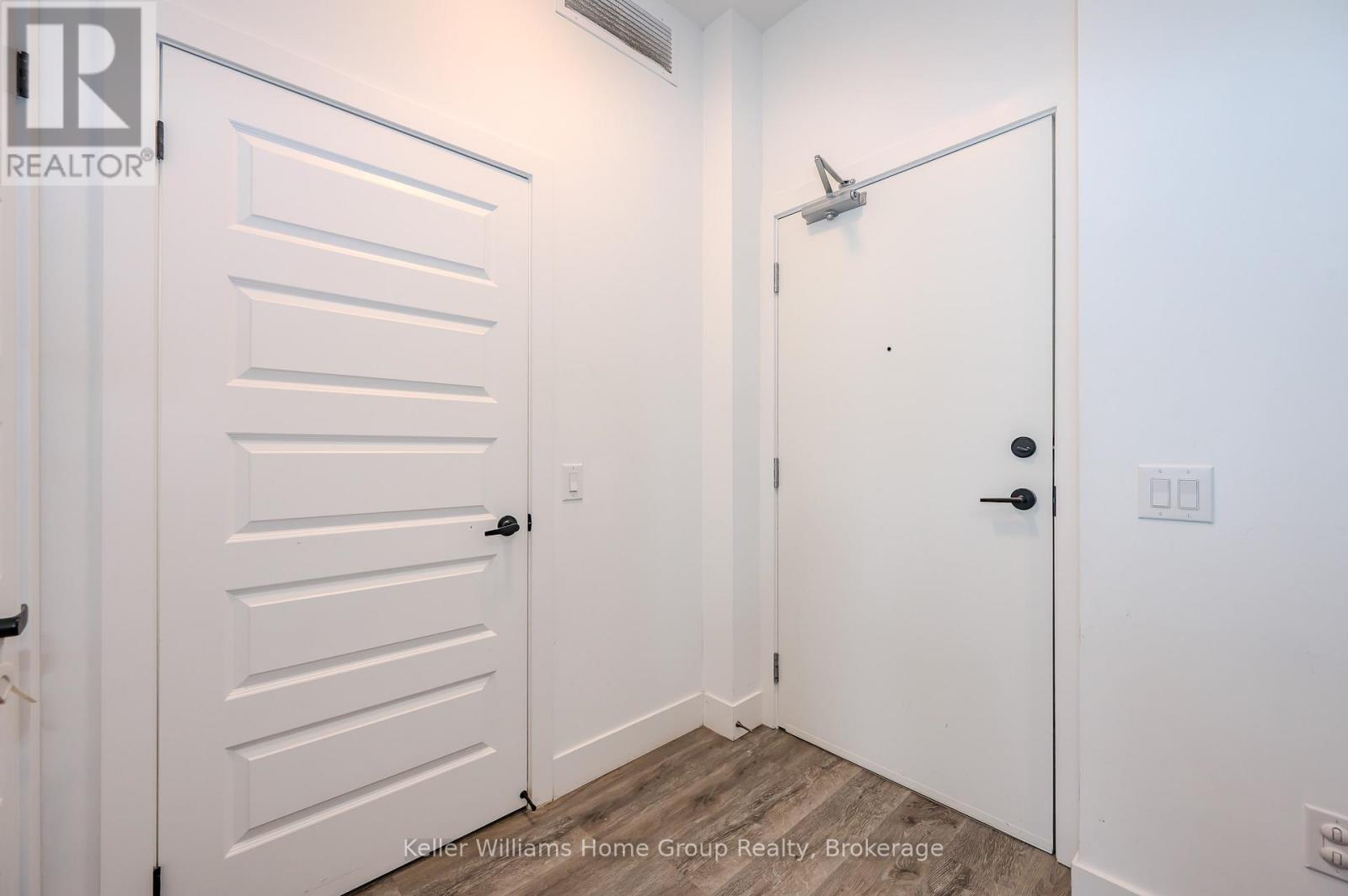 105 - 26 Lowes Road W, Guelph, Ontario  N1G 0H4 - Photo 8 - X12045931