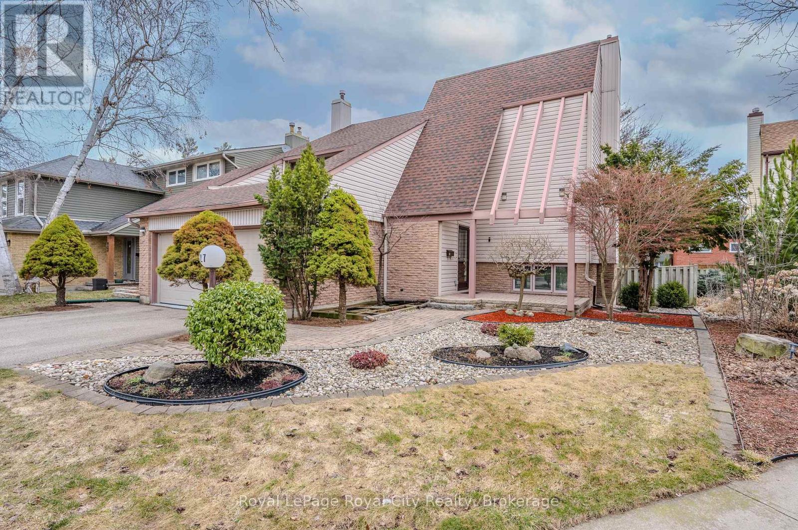 Property at 27 SHUH AVENUE image 3