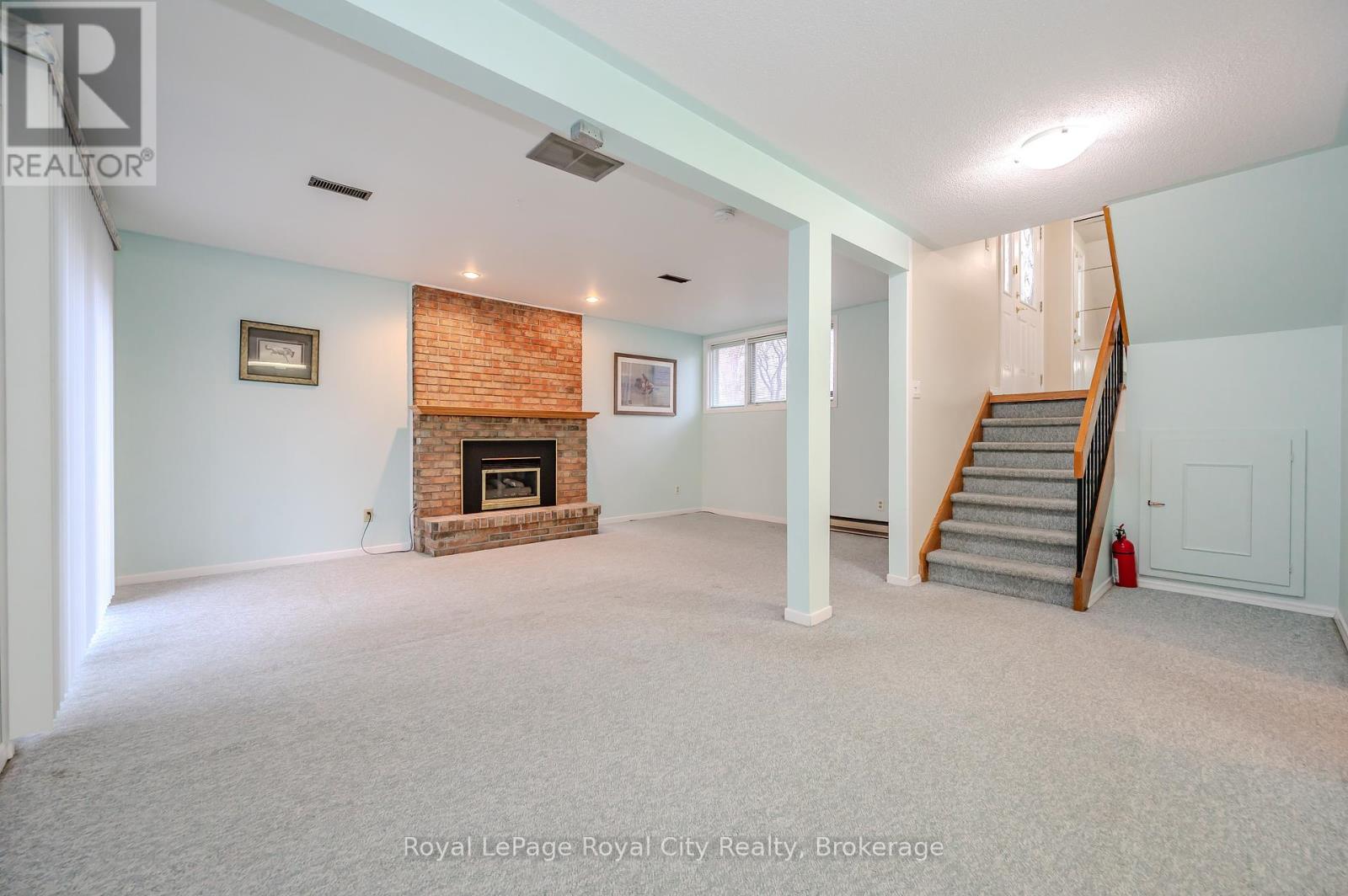 27 Shuh Avenue, Kitchener, Ontario  N2A 2Y1 - Photo 31 - X12045995