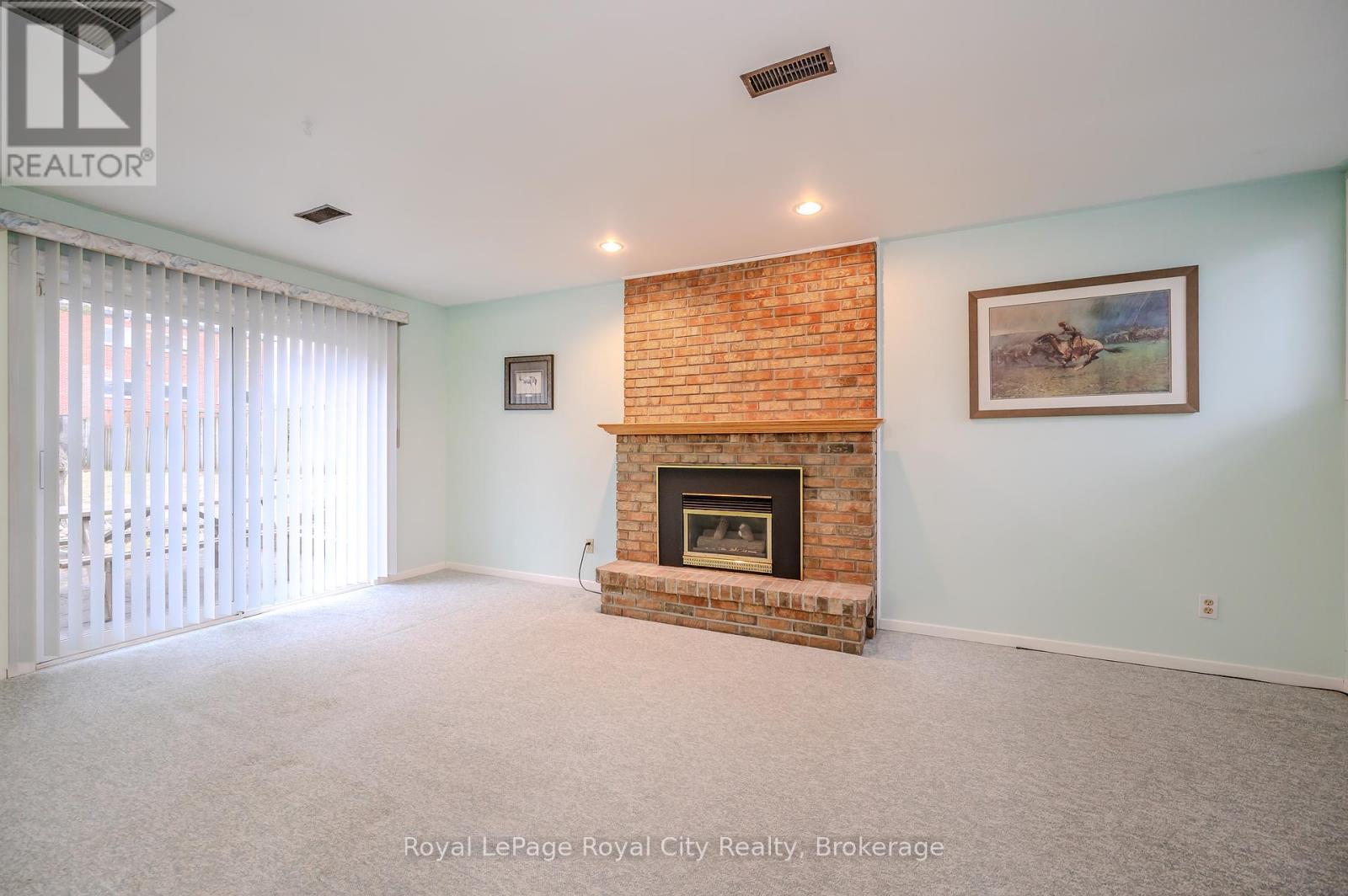 27 Shuh Avenue, Kitchener, Ontario  N2A 2Y1 - Photo 32 - X12045995