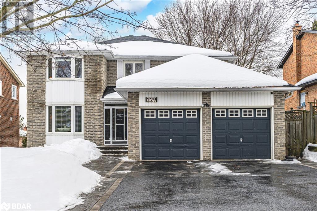 229 Orchard Heights Boulevard, Aurora, Ontario  L4G 5A5 - Photo 1 - 40711152