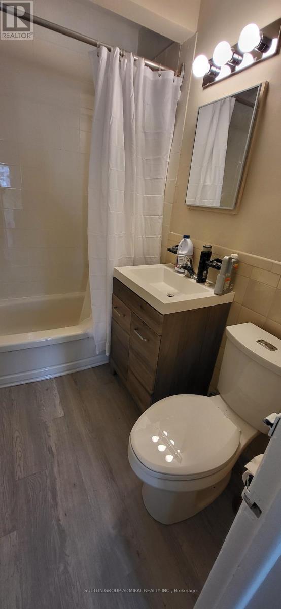 2839 Bathurst Street, Toronto, Ontario  M6B 3A4 - Photo 21 - C12046061
