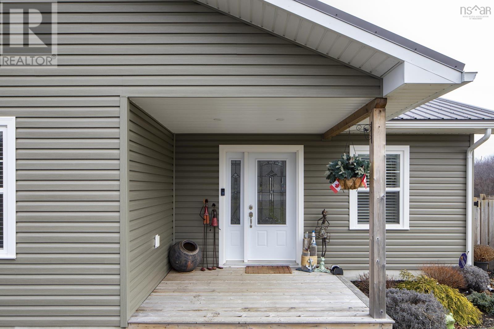 28 Harbour View Road, Smiths Cove, Nova Scotia  B0S 1S0 - Photo 8 - 202506015