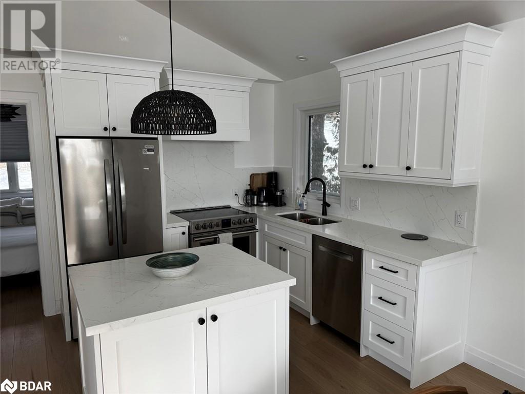 117 Collingwood Street, Barrie, Ontario  L4M 1J2 - Photo 16 - 40710608