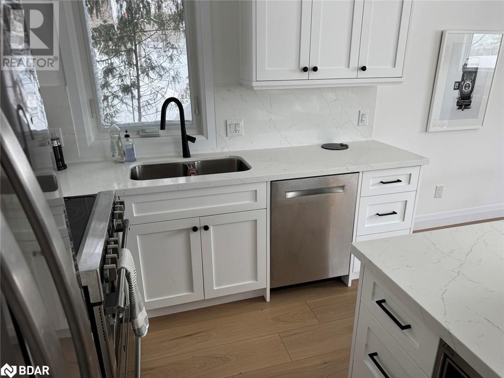 117 Collingwood Street, Barrie, Ontario  L4M 1J2 - Photo 18 - 40710608