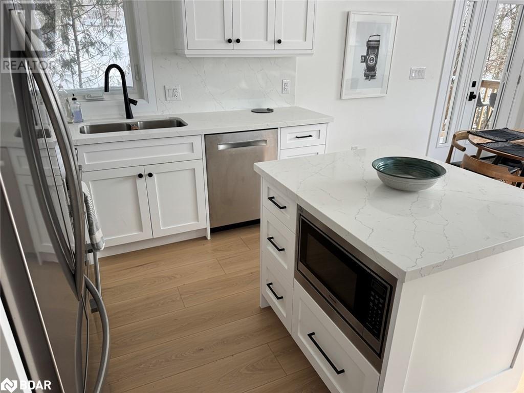 117 Collingwood Street, Barrie, Ontario  L4M 1J2 - Photo 20 - 40710608