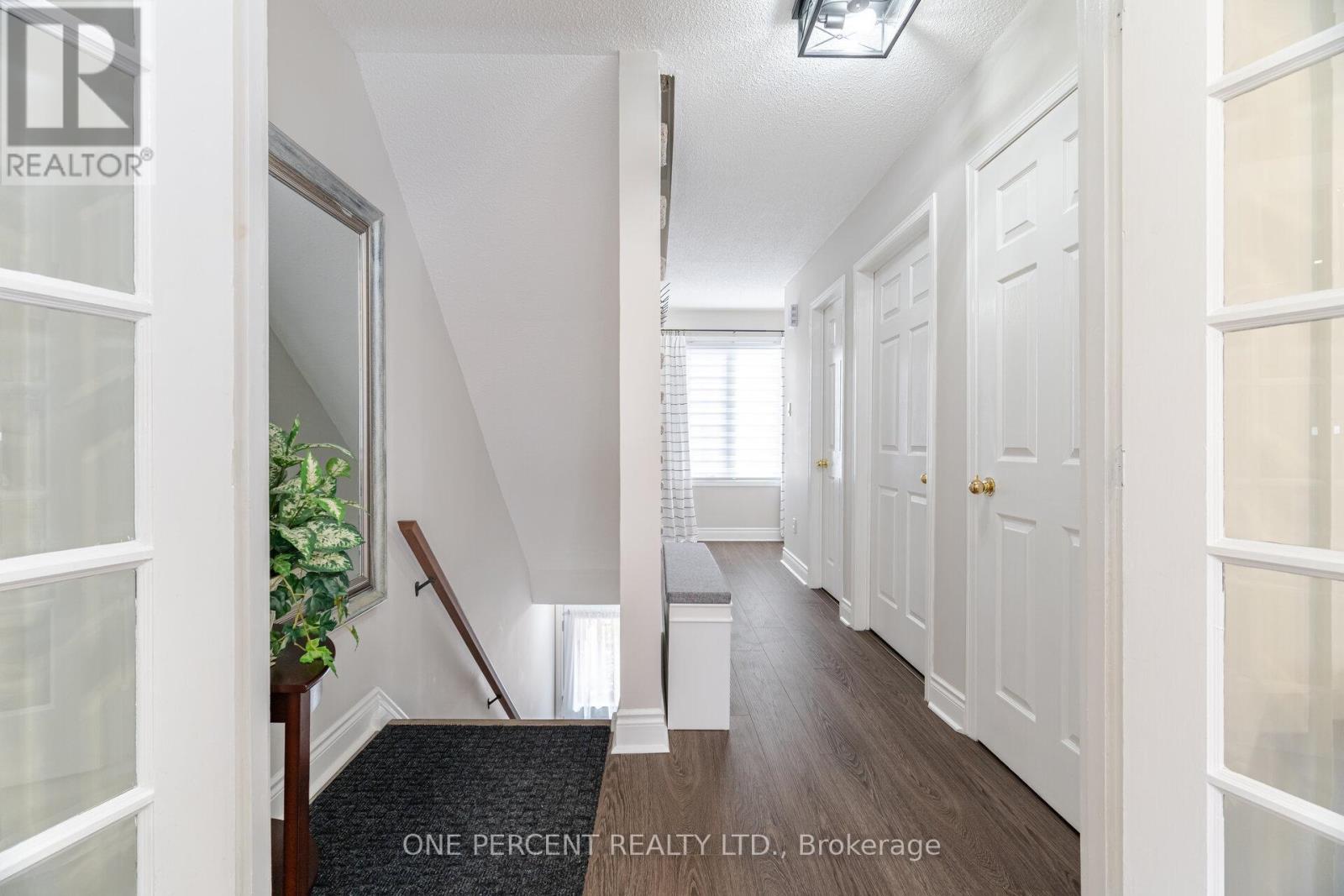 Property at 228 - 2110 CLEAVER AVENUE image 3