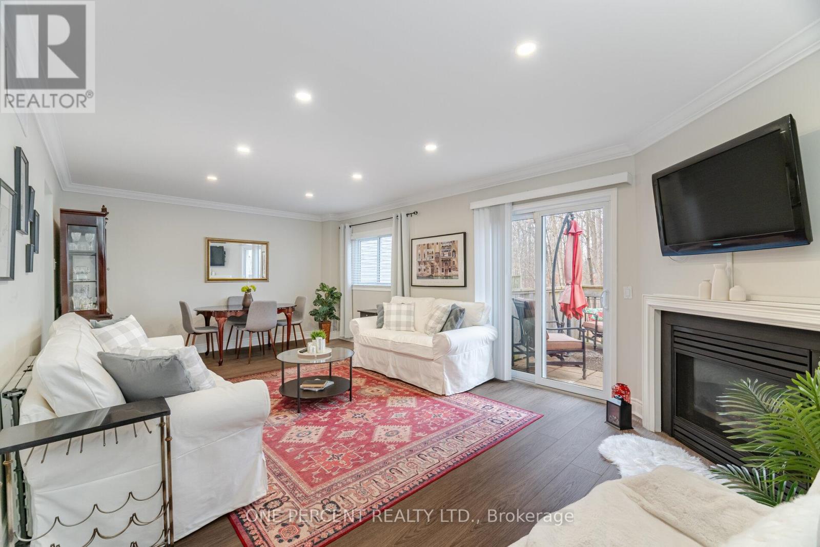 Property at 228 - 2110 CLEAVER AVENUE image 4