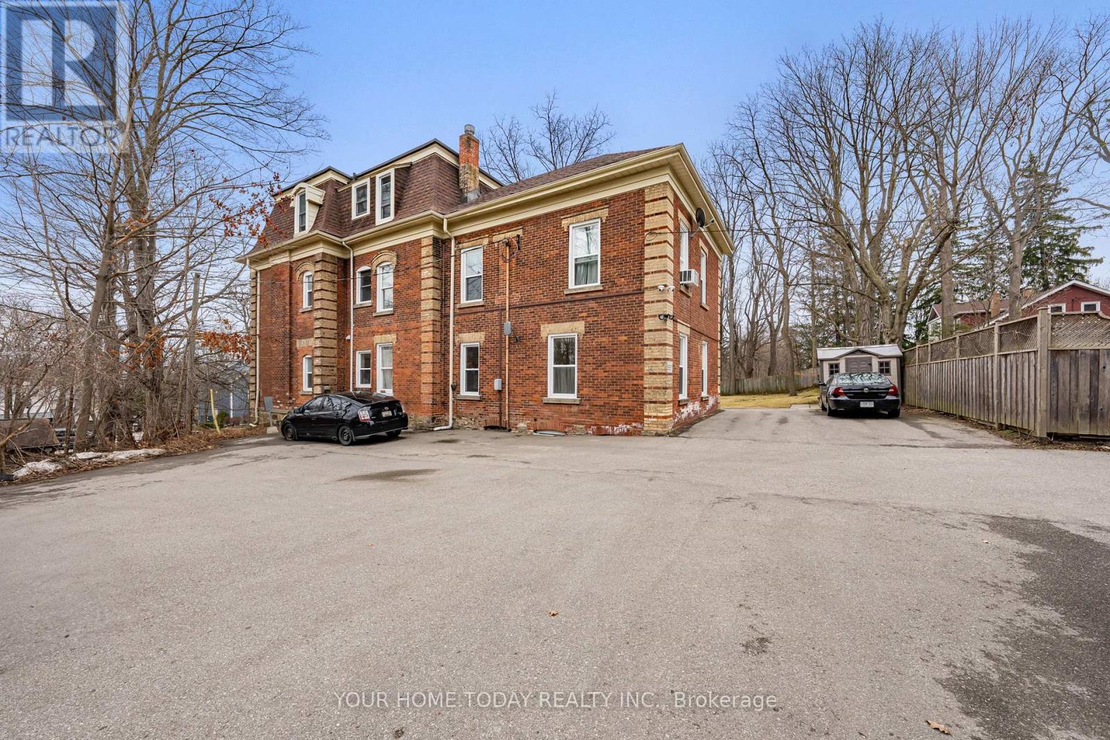36 Market Street, Halton Hills (Georgetown), Ontario  L7G 3C1 - Photo 19 - W12046036