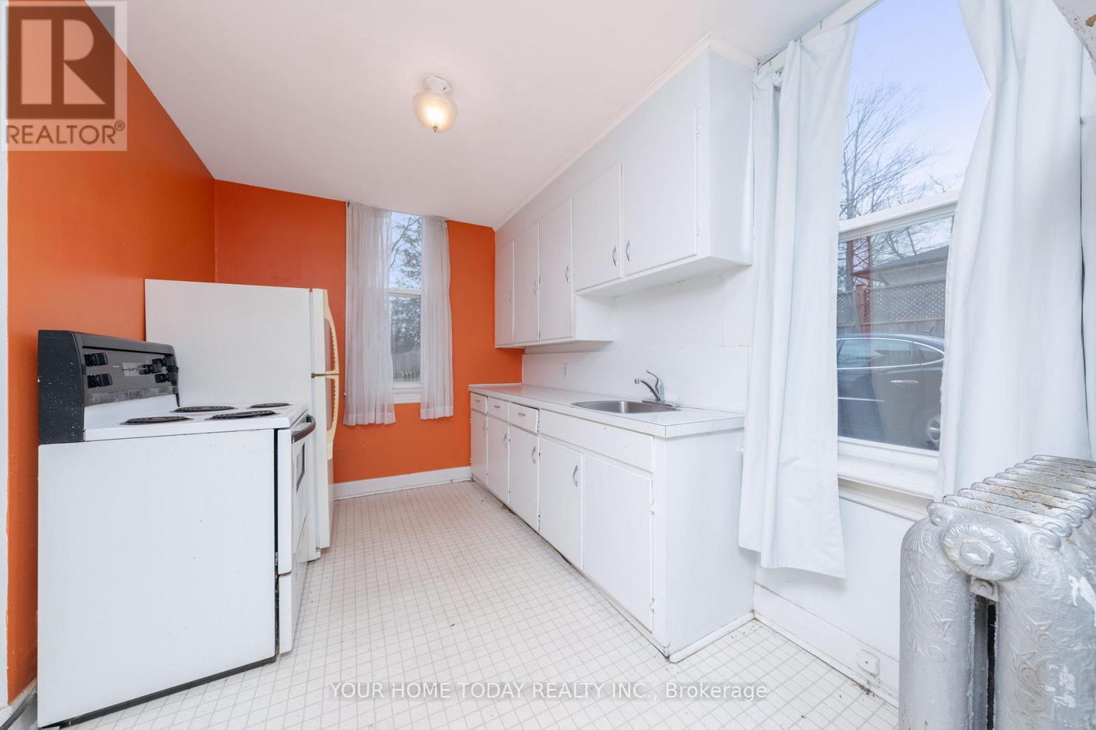 36 Market Street, Halton Hills (Georgetown), Ontario  L7G 3C1 - Photo 24 - W12046036