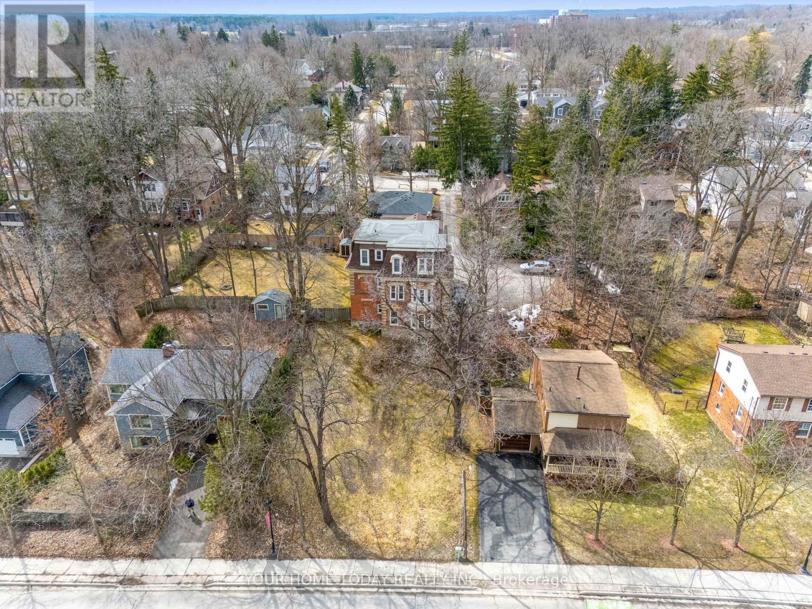 36 Market Street, Halton Hills (Georgetown), Ontario  L7G 3C1 - Photo 6 - W12046036