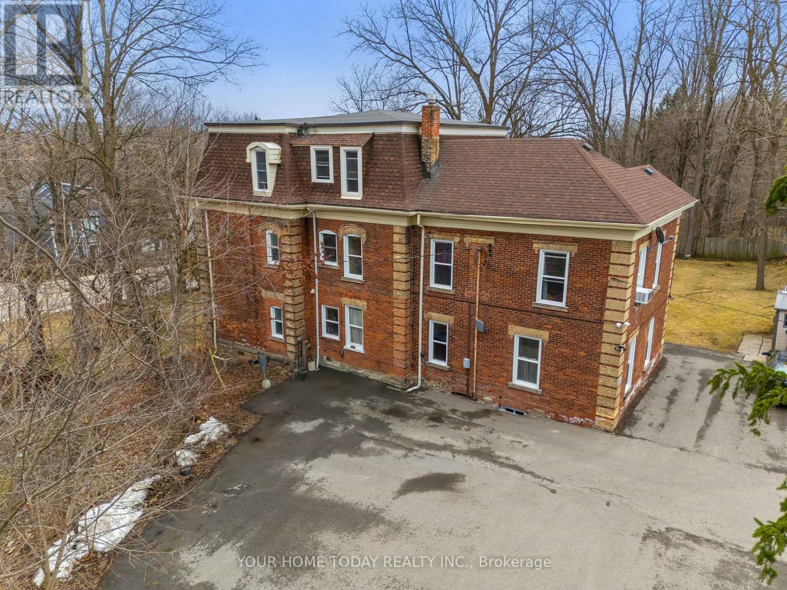 36 Market Street, Halton Hills (Georgetown), Ontario  L7G 3C1 - Photo 8 - W12046036