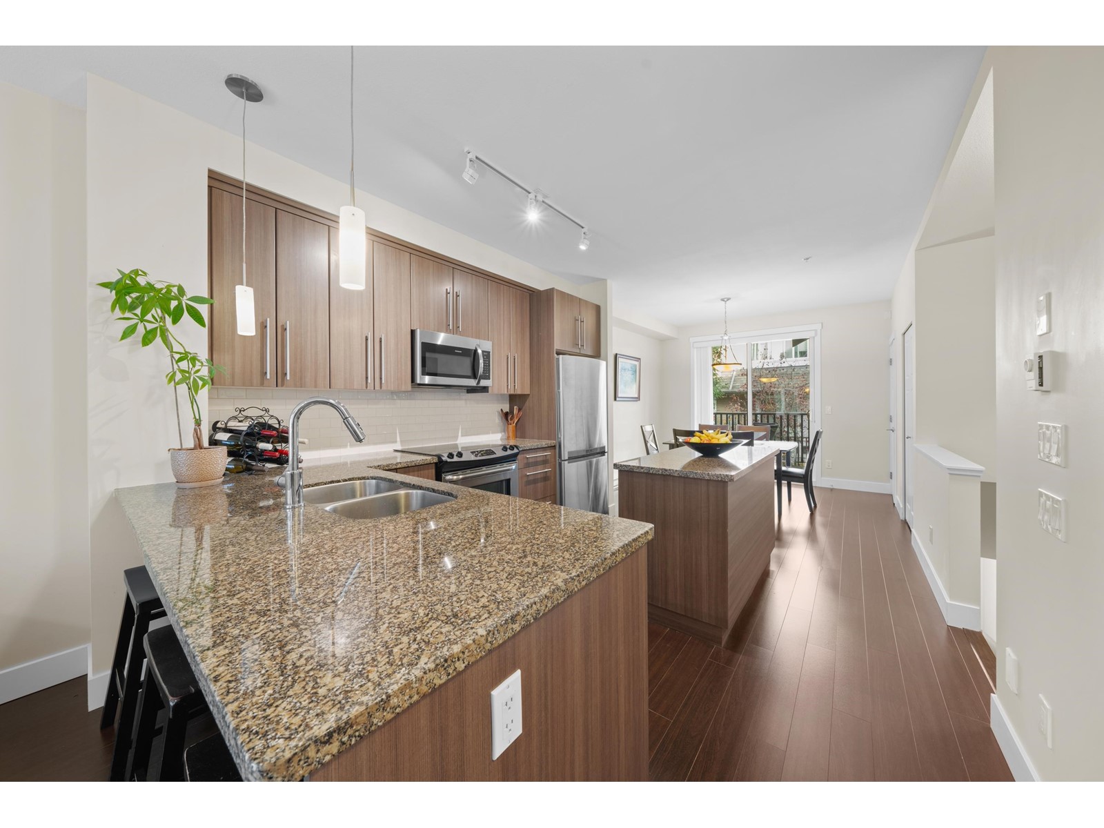 77 8250 209b Street, Langley, British Columbia  V2Y 0J7 - Photo 6 - R2982842