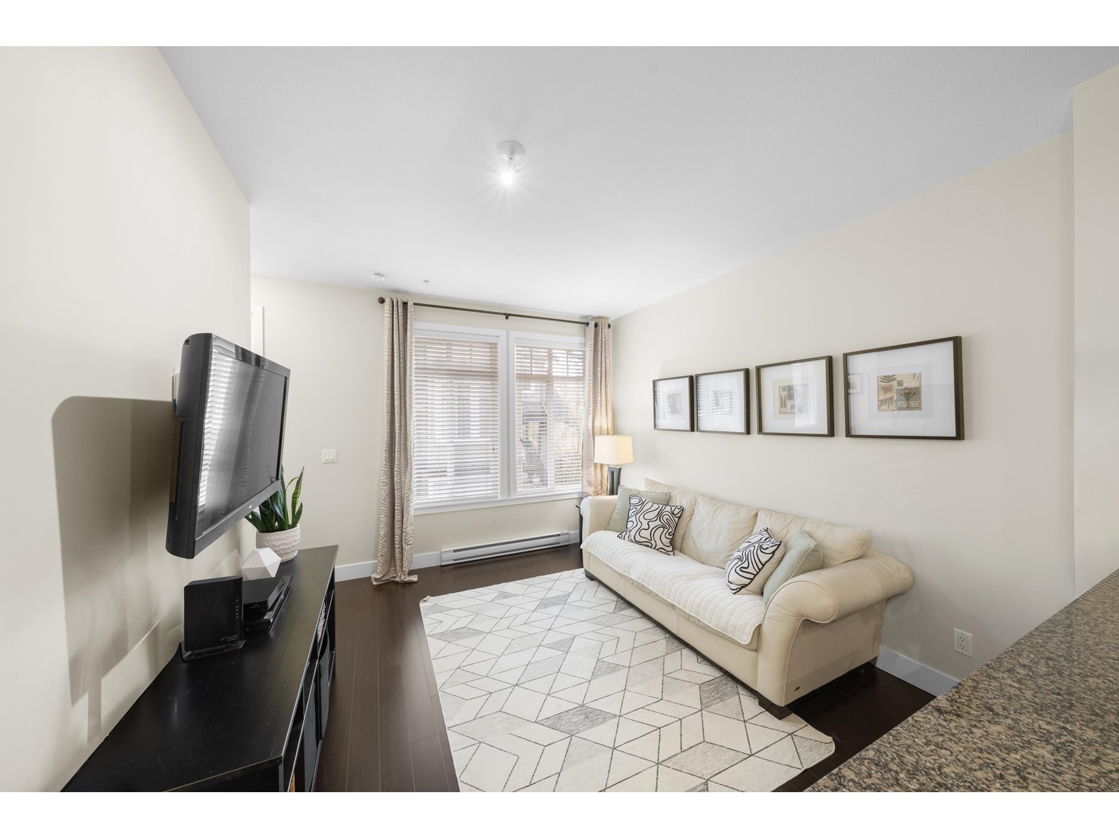 77 8250 209b Street, Langley, British Columbia  V2Y 0J7 - Photo 5 - R2982842