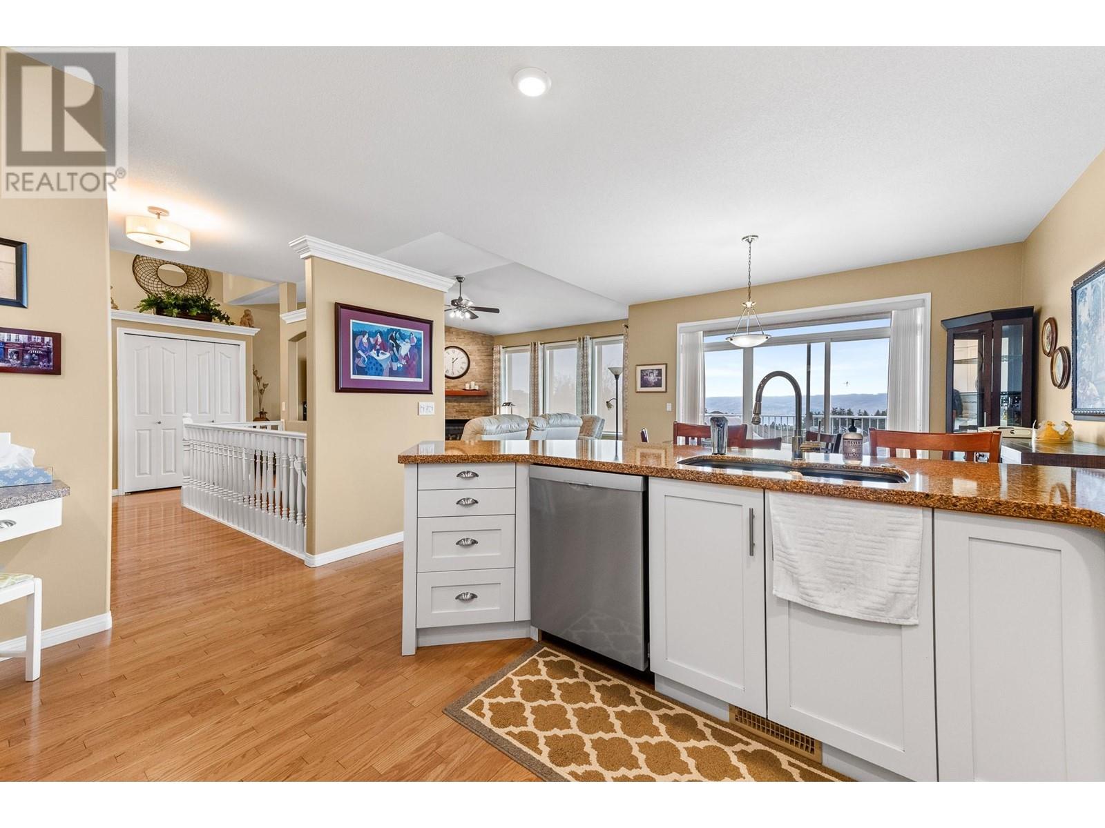 2551 Saddleridge Drive, West Kelowna, British Columbia  V4T 2T5 - Photo 10 - 10340819