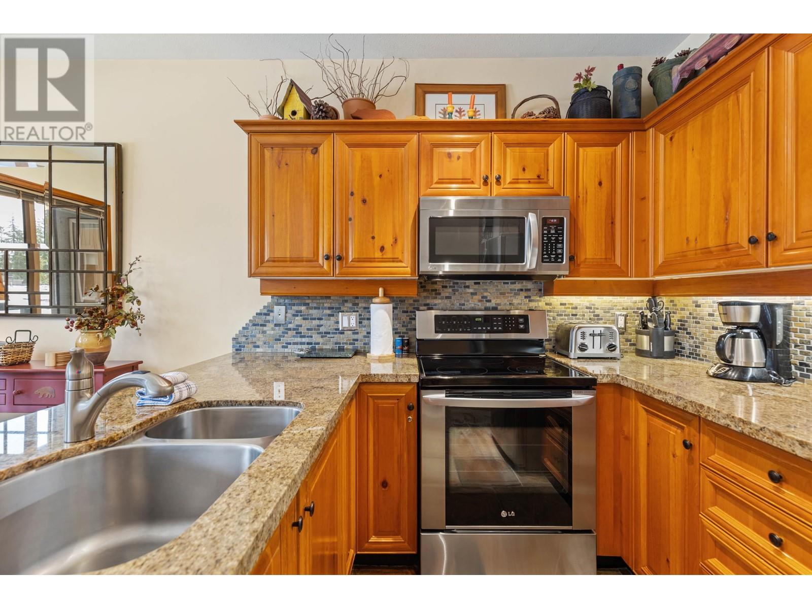 28 4891 Painted Cliff Road, Whistler, British Columbia  V8E 1C9 - Photo 10 - R2982808