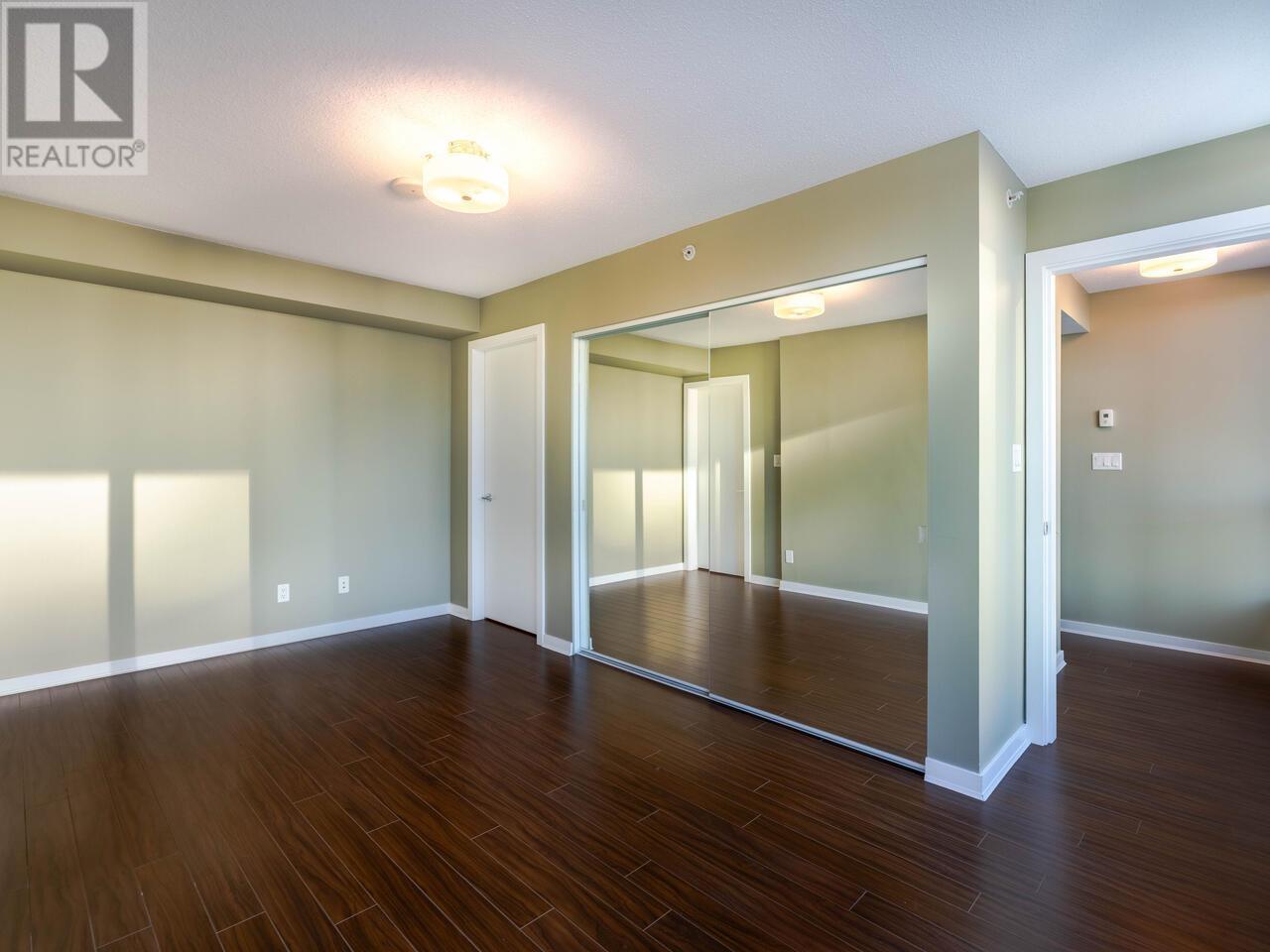 Listing Picture 13 of 25 : 807 633 ABBOTT STREET, Vancouver / 溫哥華 - 魯藝地產 Yvonne Lu Group - MLS Medallion Club Member
