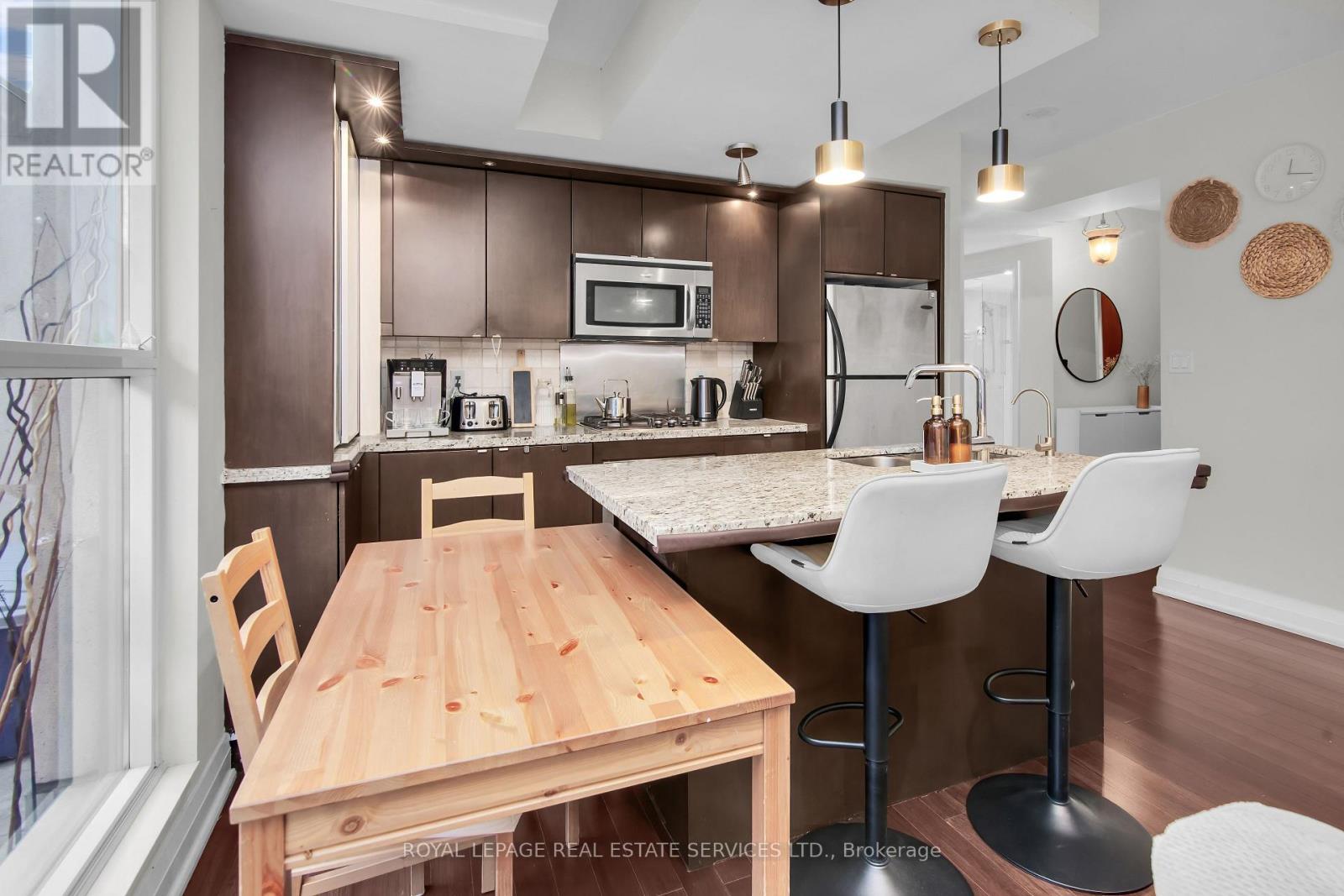 207 - 1430 Yonge Street, Toronto, Ontario  M4T 1Y6 - Photo 10 - C12046067