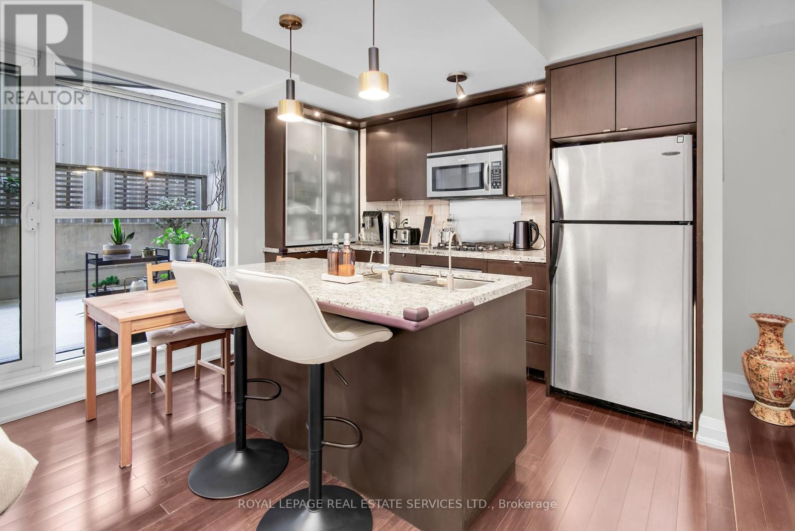 207 - 1430 Yonge Street, Toronto, Ontario  M4T 1Y6 - Photo 8 - C12046067