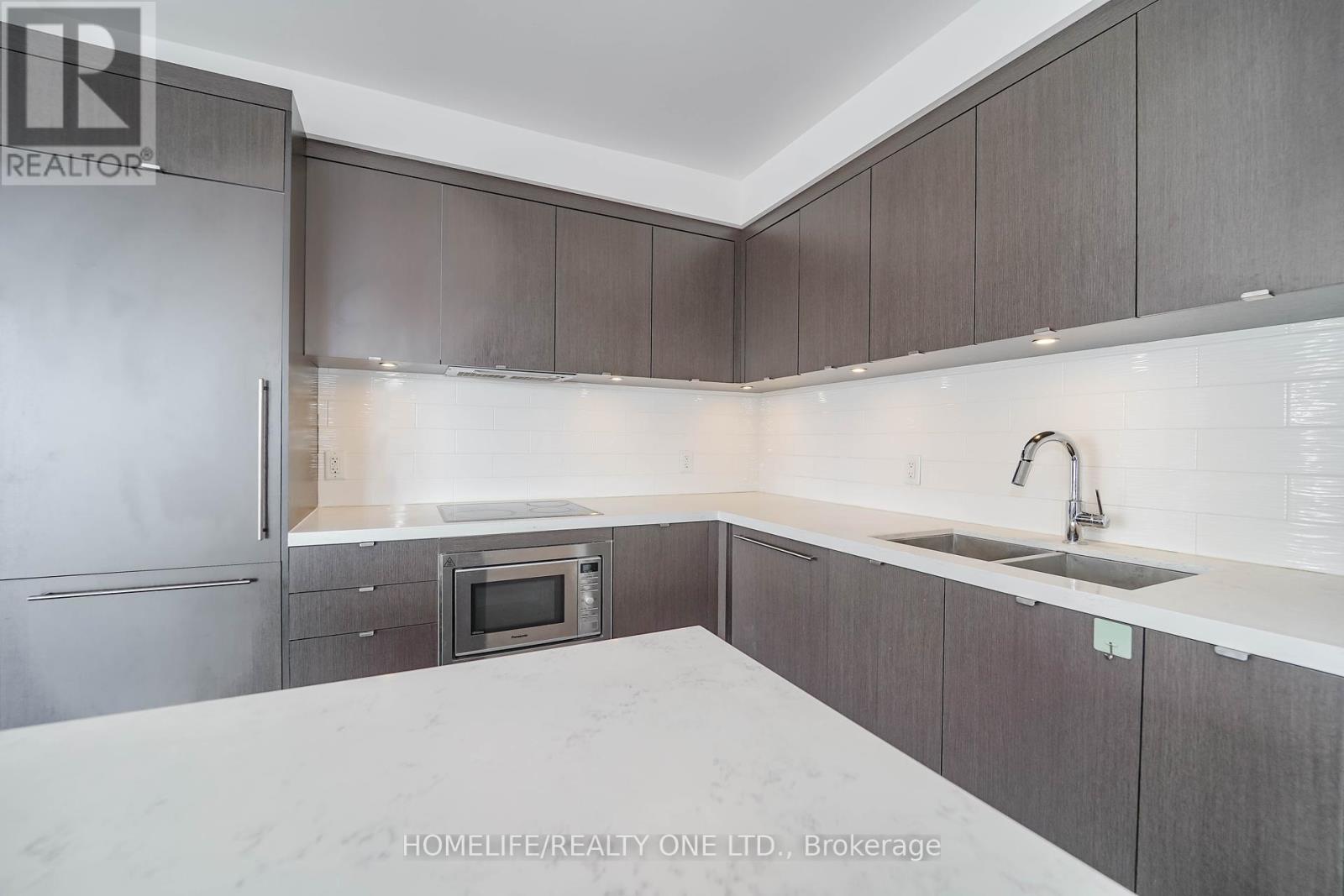 2915 - 155 Yorkville Avenue, Toronto (Annex), Ontario  M5R 0B4 - Photo 20 - C12046093