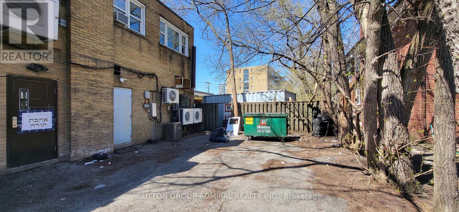 2839 Bathurst Street, Toronto, Ontario  M6B 3A4 - Photo 41 - C12046106