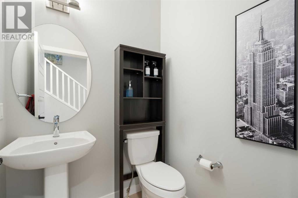 Property at 277 Ambleside Avenue NW image 4