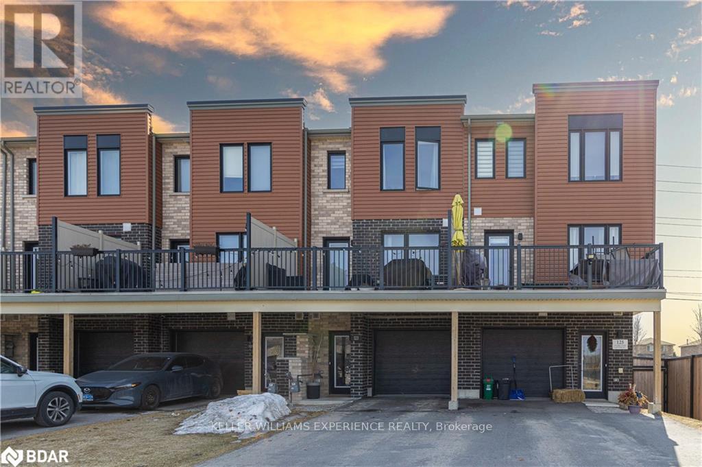 Property at 123 FAIRLANE AVENUE image 1